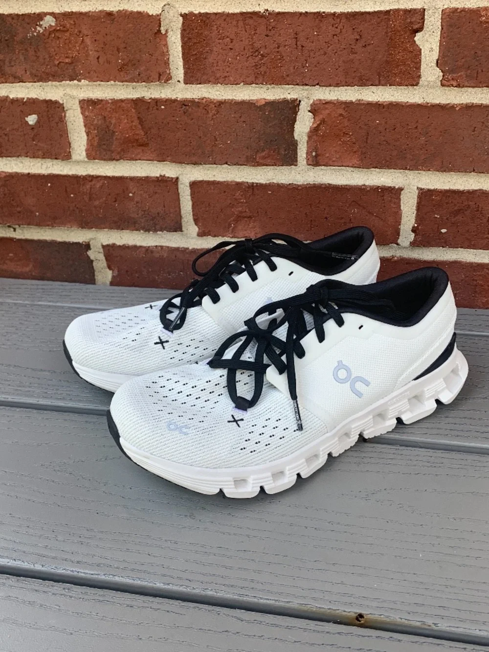 On Running Cloud X3 Sneakers